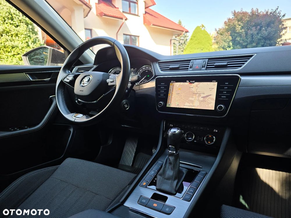 Skoda Superb 2.0 TDI SCR 4x4 Style DSG - 27