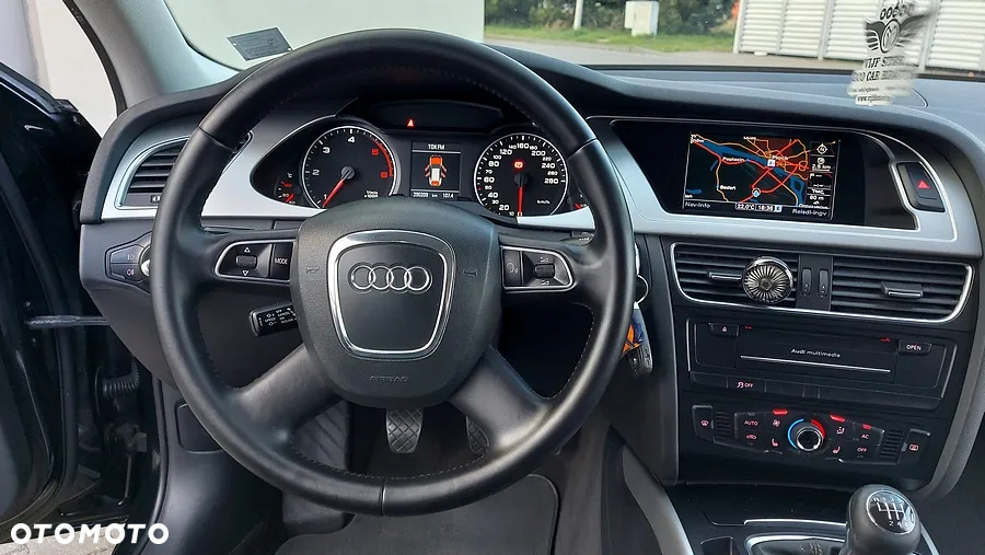Audi A4 Avant 2.0 TDI DPF Ambition - 23