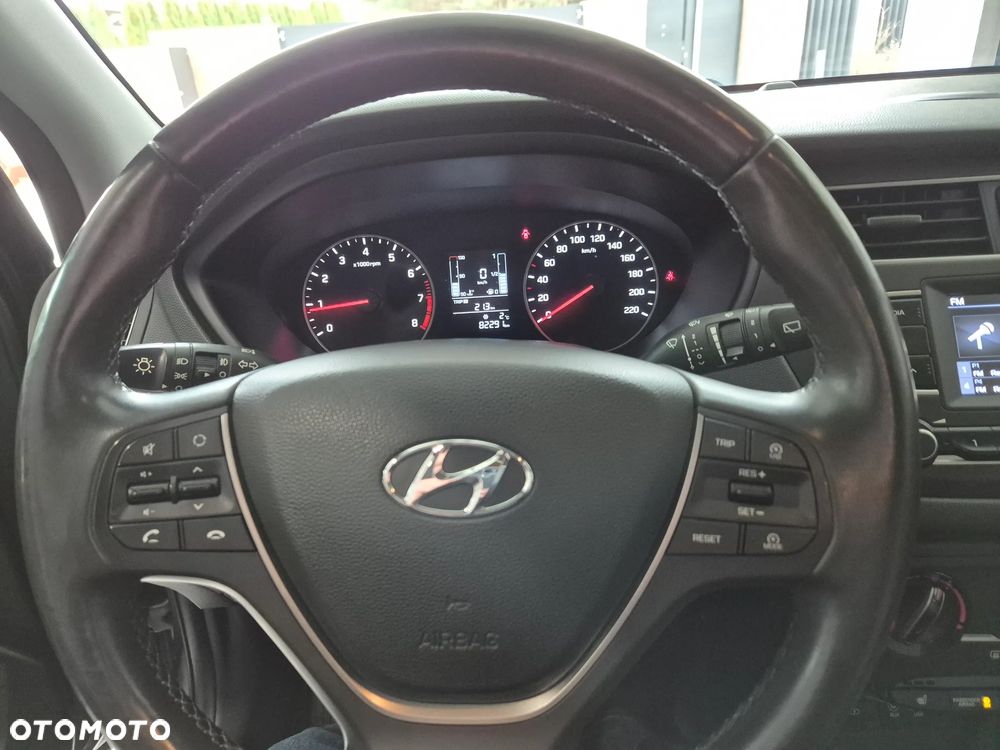 Hyundai i20 1.2 Comfort - 3