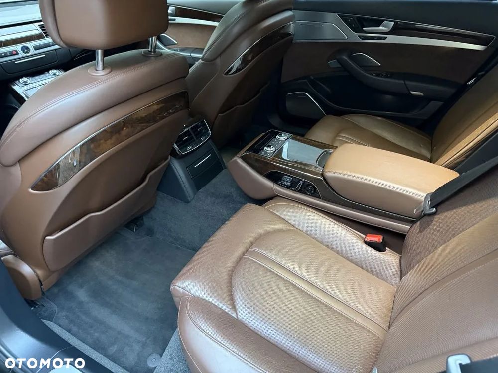 Audi A8 4.2 TDI clean diesel L Quattro - 15