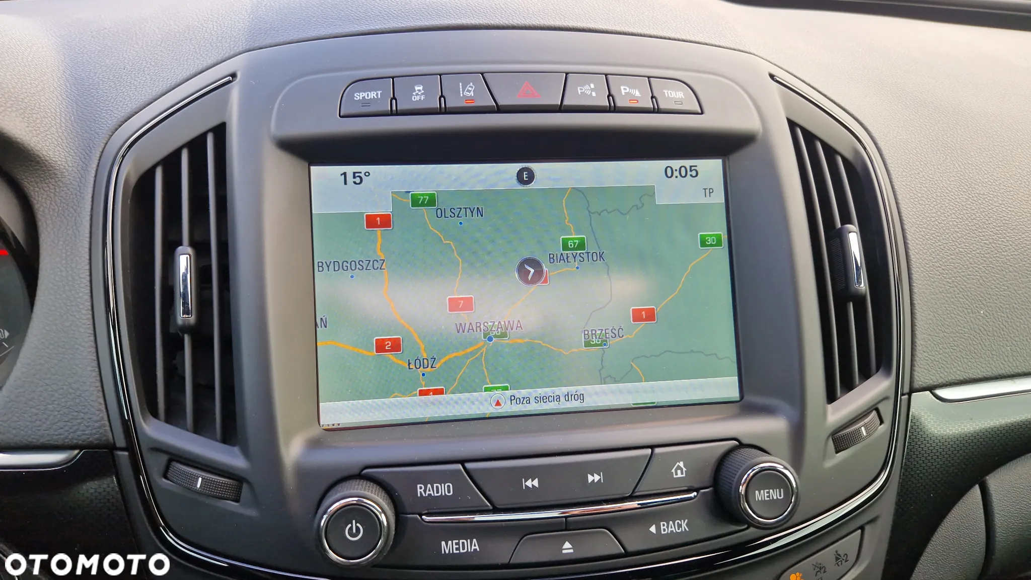 Opel Insignia Country Tourer 2.0 Diesel 4x4 Exclusive - 27