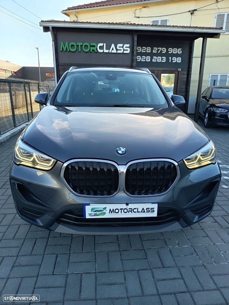 BMW X1 25 e xDrive Corporate Edition - 2