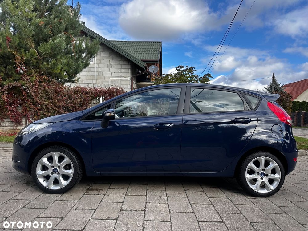 Ford Fiesta 1.4 Champions Edition - 6
