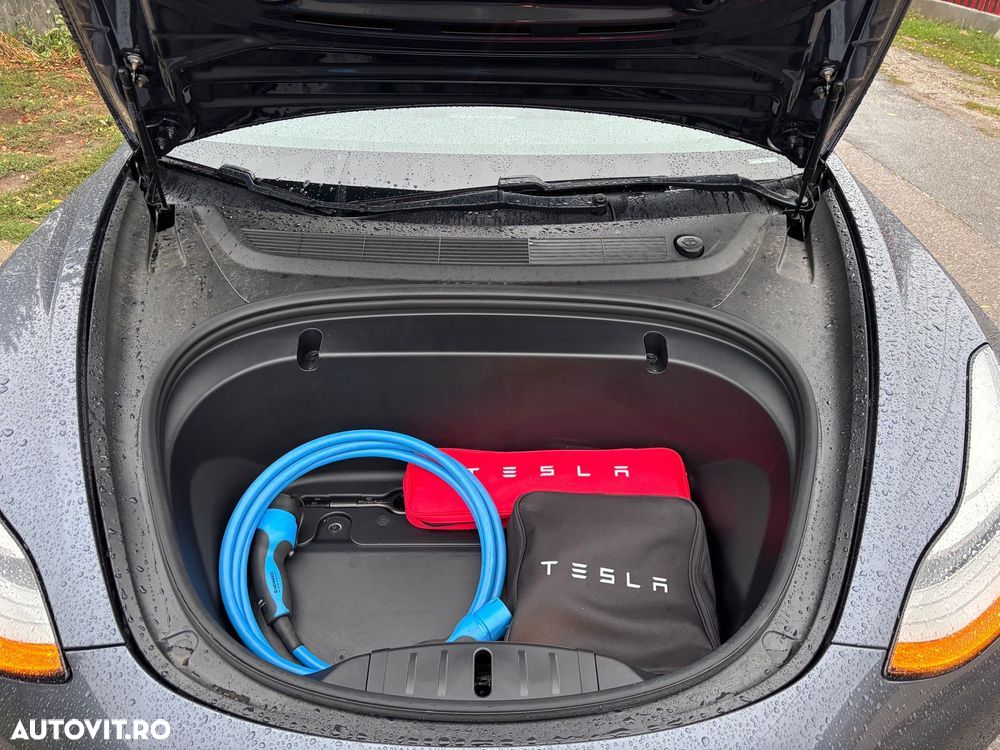Tesla Model 3 Standard Reichweite Plus Hinterradantrieb - 14