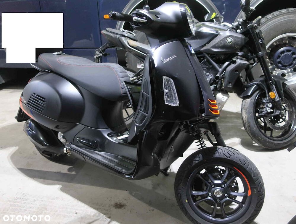 Vespa GTS - 1