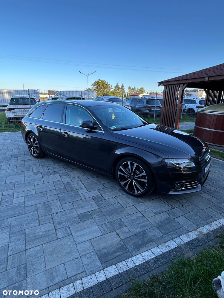 Audi A4 Avant - 1
