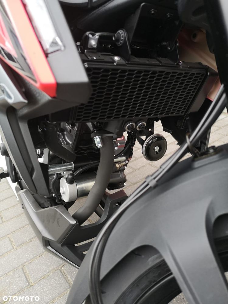 VOGE R125S - 15