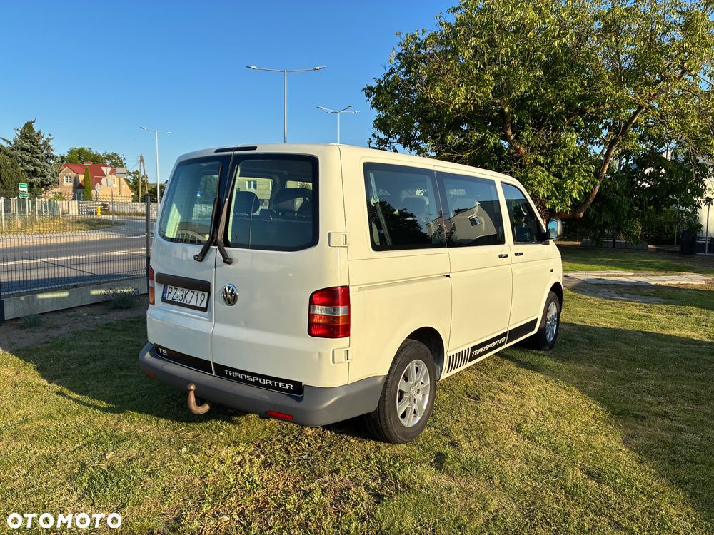 Volkswagen Transporter - 3