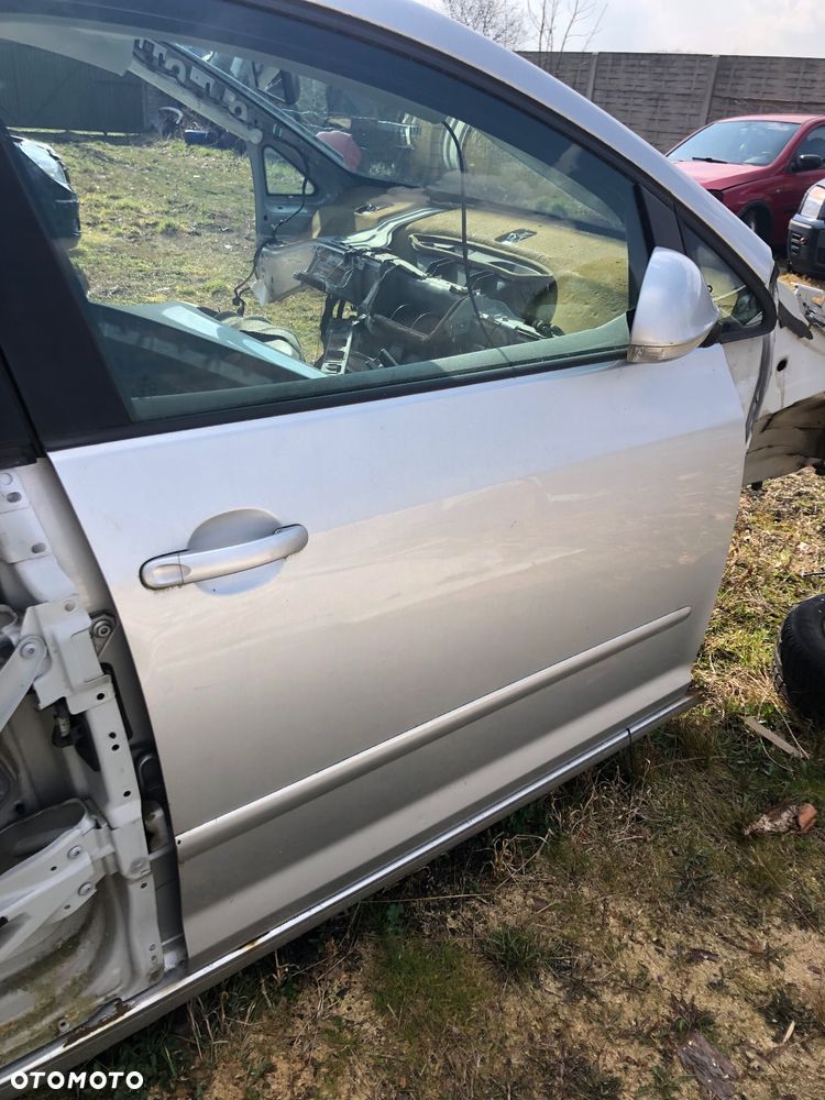 Drzwi prawe poszycie VW GOLF V Plus LA7W - 1