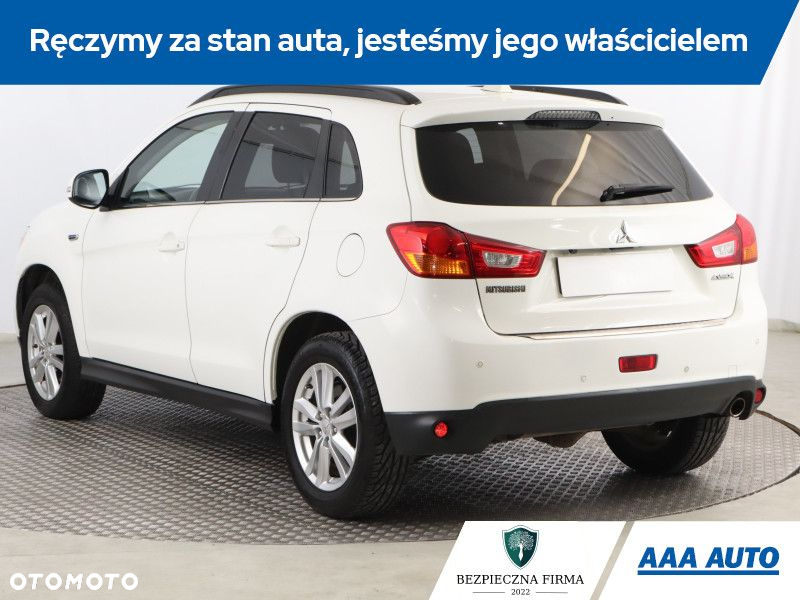Mitsubishi ASX - 5