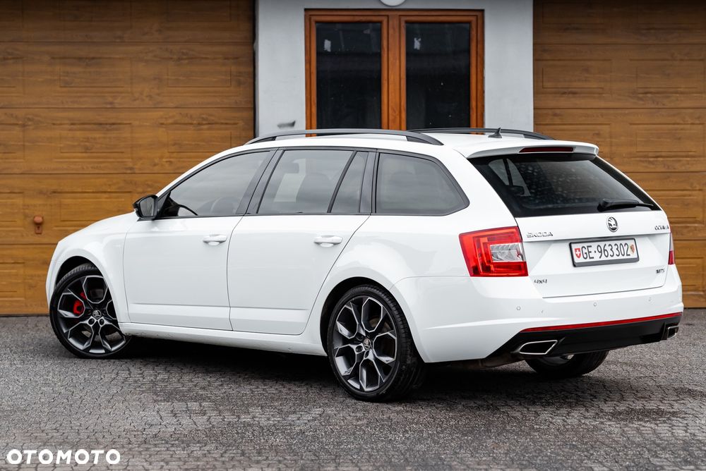 Skoda Octavia 2.0 TDI 4x4 DSG RS - 13