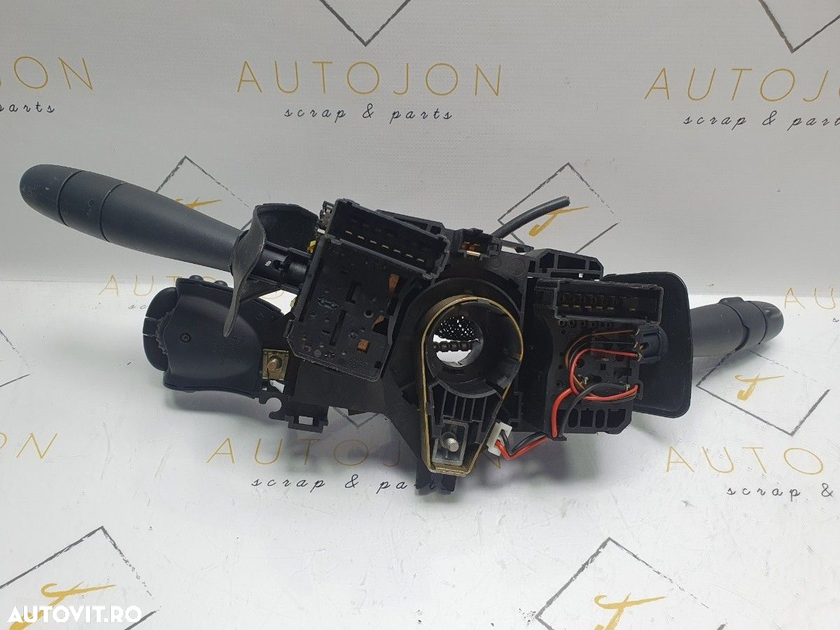 Bloc manete RENAULT SYMBOL I (LB0/1/2_) [ 2001 - 2008 ]  34446404 OEM  8200142395 - 2