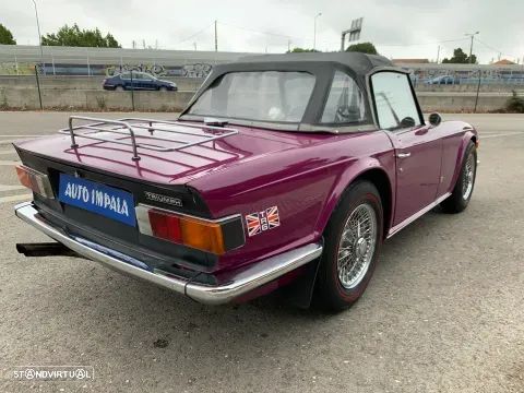 Triumph TR6 - 5