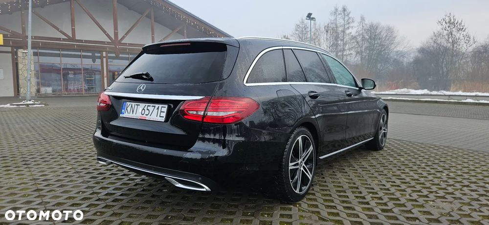 Mercedes-Benz Klasa C 220 d 9G-TRONIC Exclusive - 5