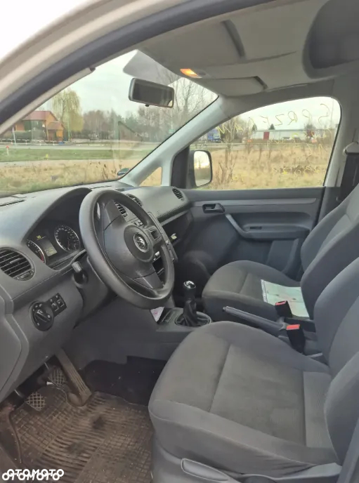 Volkswagen Caddy - 11
