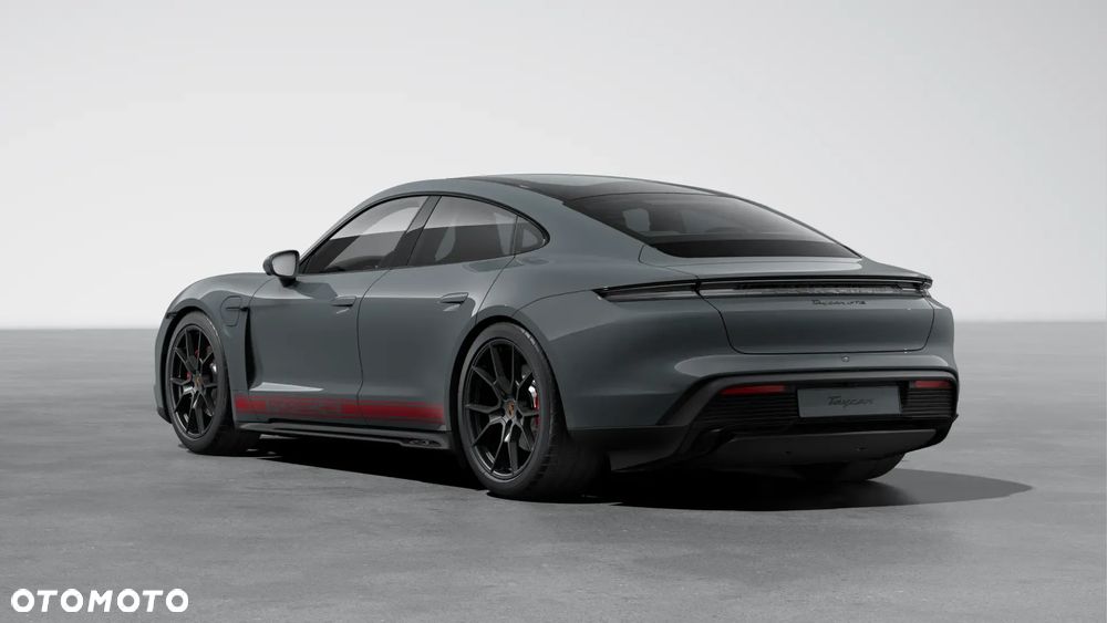 Porsche Taycan GTS - 3
