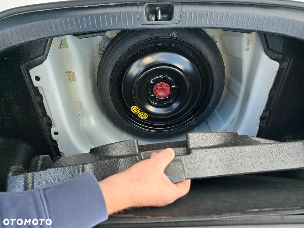 Toyota Corolla 1.8 Hybrid GPF Comfort - 21
