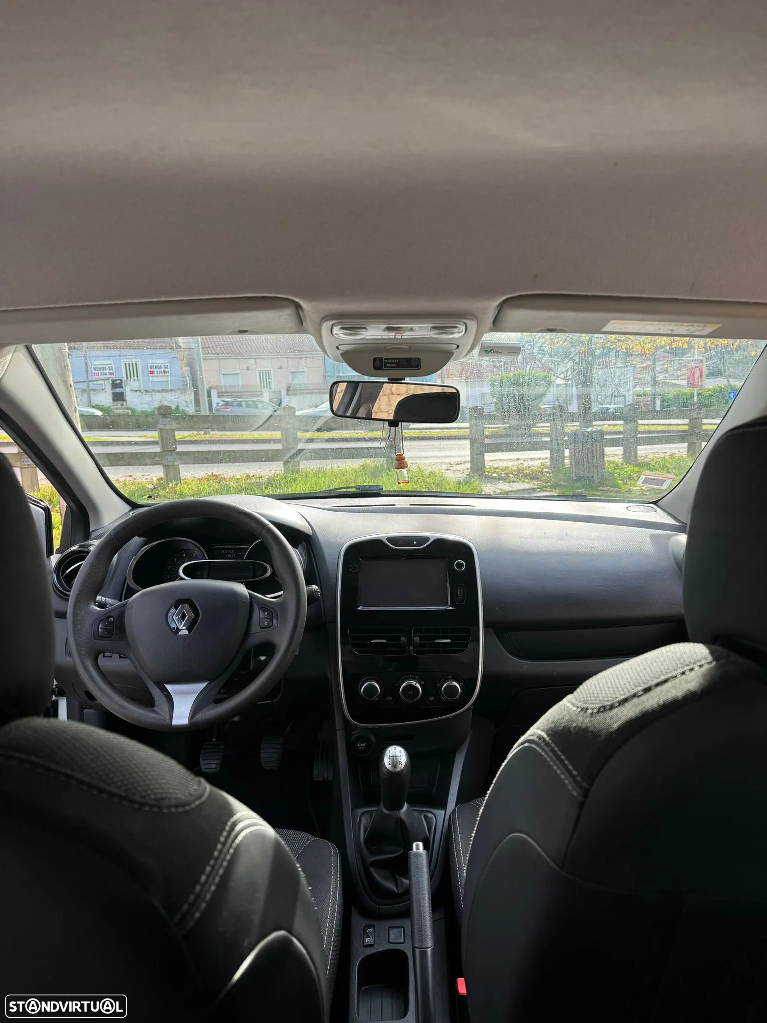 Renault Clio 1.5 dCi Dynamique S - 7