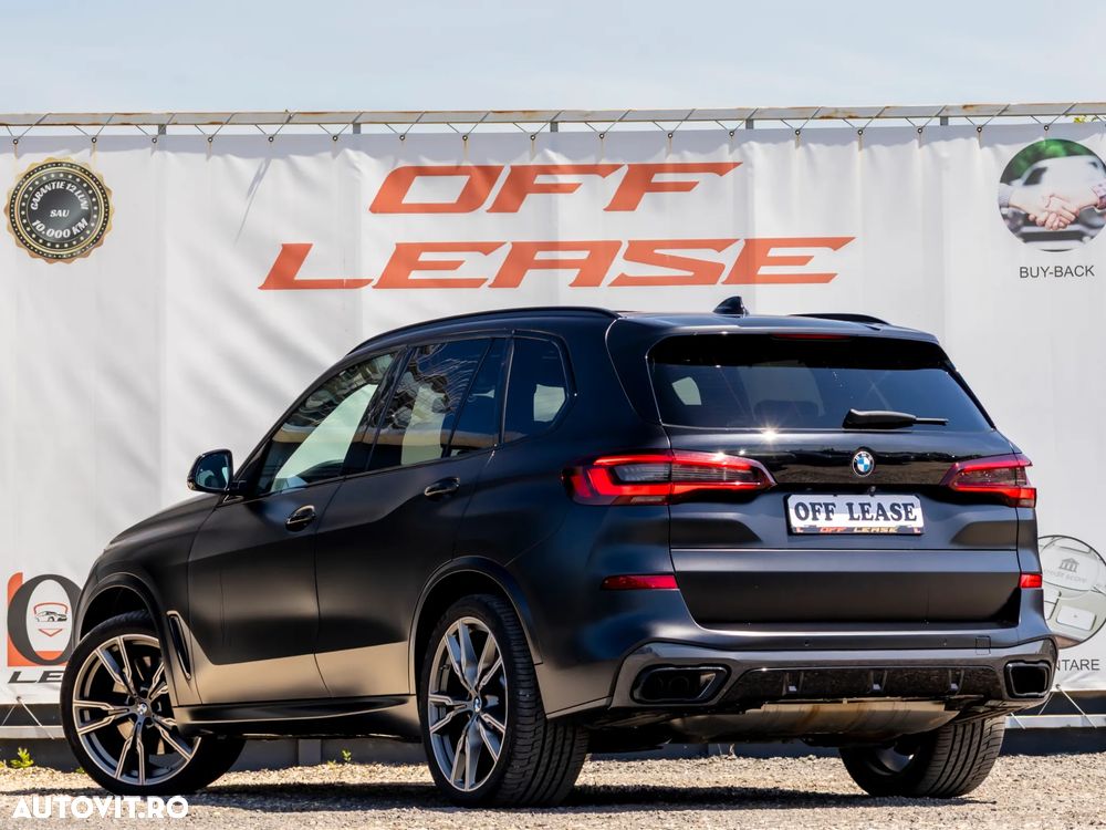 BMW X5 M M50i - 3