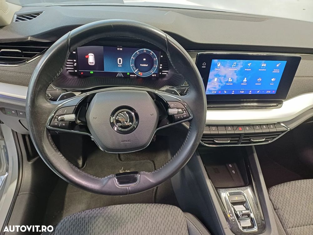 Skoda Octavia 2.0 TDI DSG Style - 6