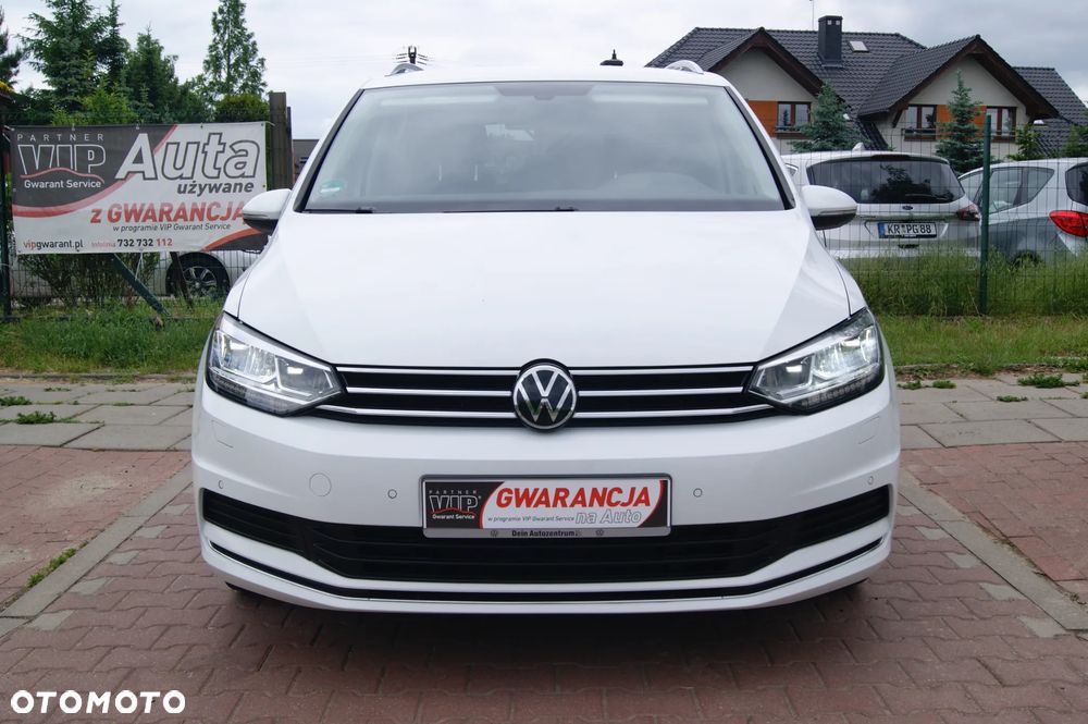 Volkswagen Touran 2.0 TDI SCR DSG ACTIVE - 10