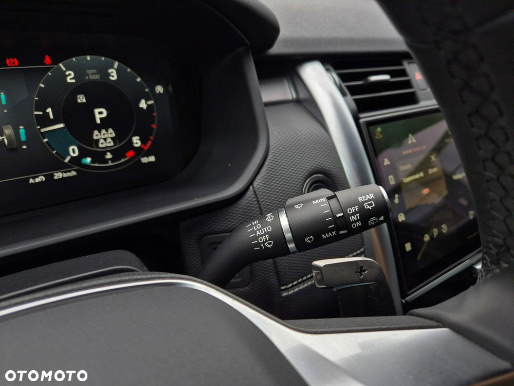 Land Rover Discovery - 26