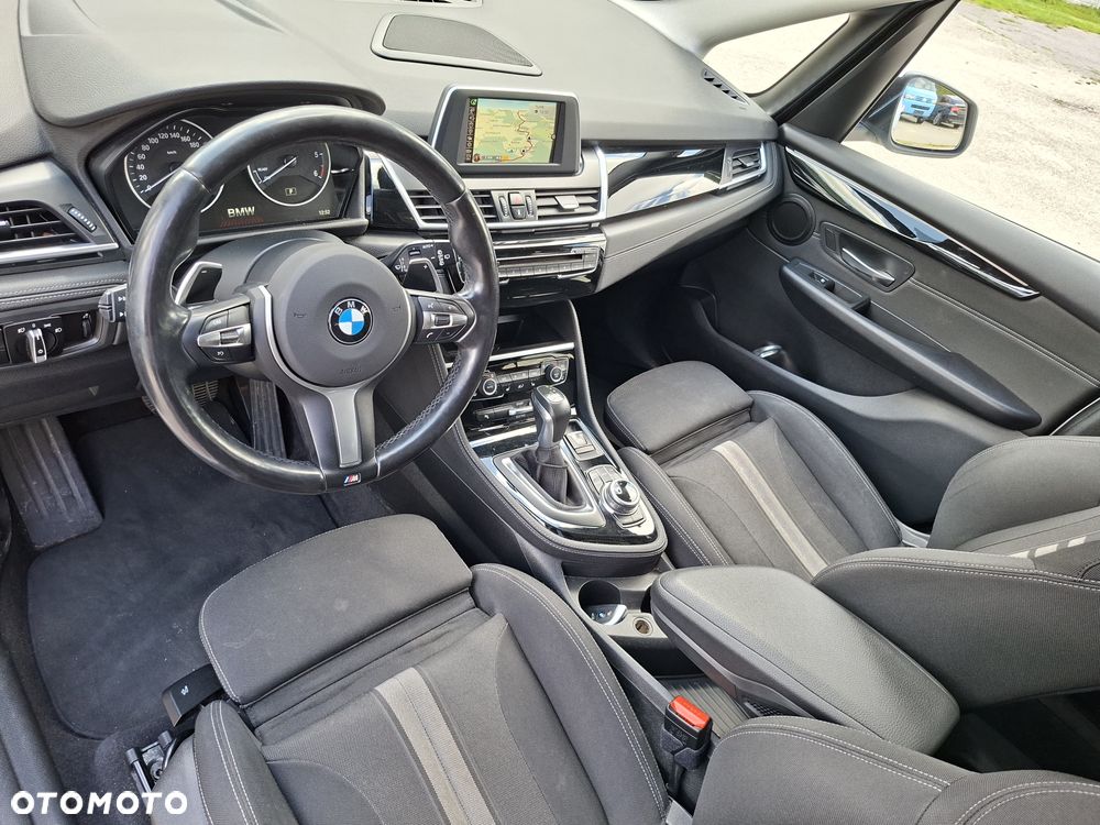 BMW Seria 2 218d Sport-Aut - 23