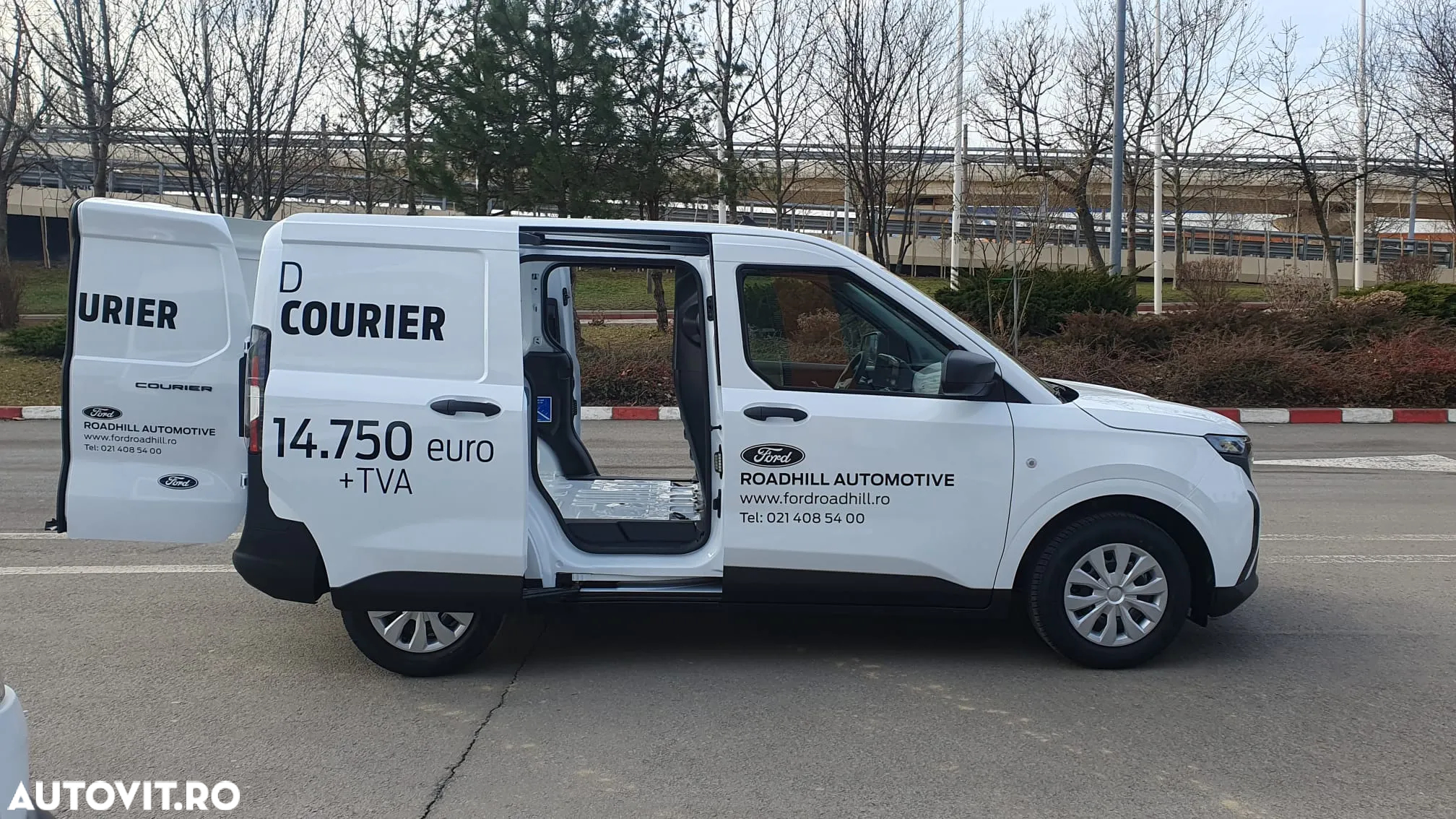 Ford Courier - 16