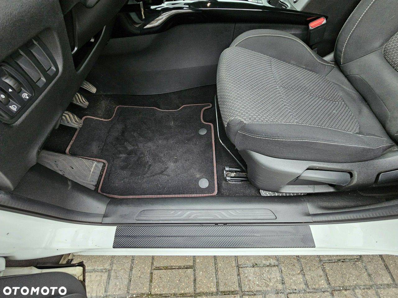 Renault Kadjar 1.2 Energy TCe Adventure - 18