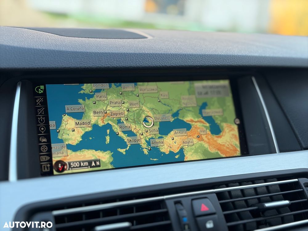 BMW Seria 5 520d Aut. M Sport Edition - 7