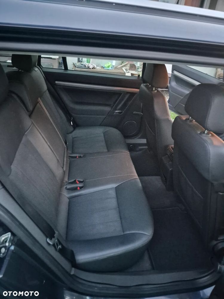 Opel Vectra 1.8 - 17