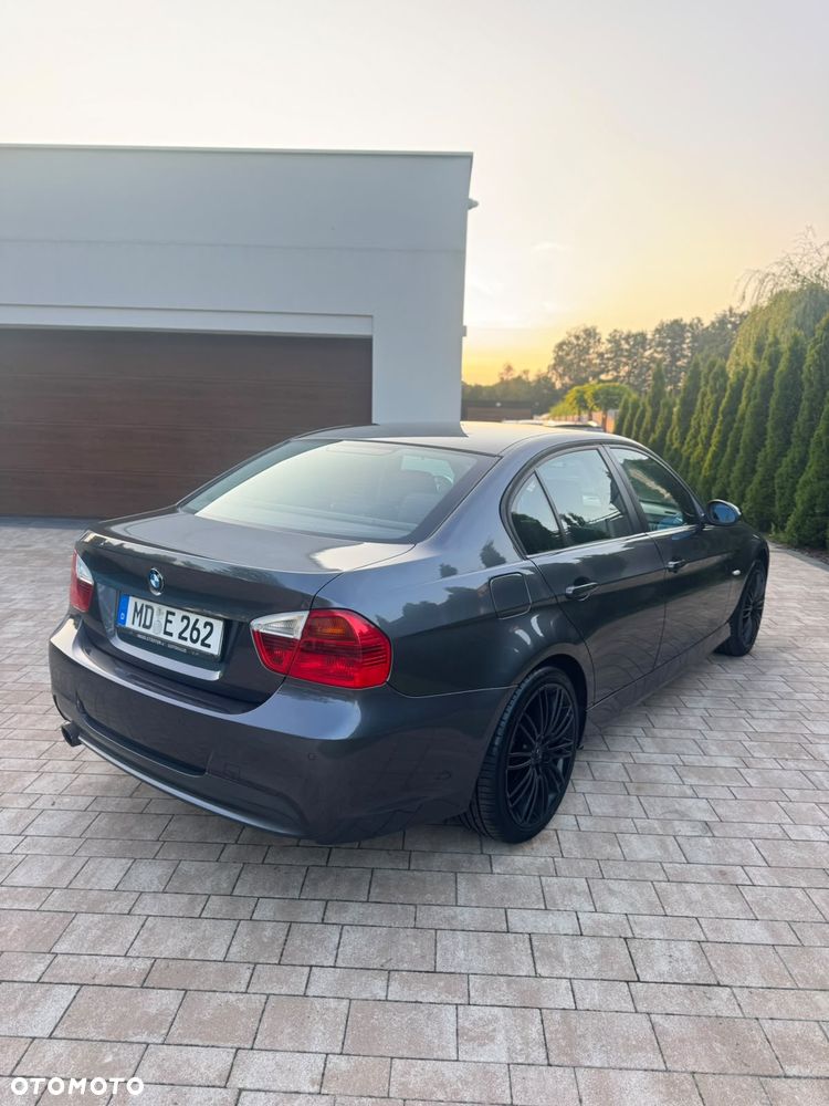 BMW Seria 3 - 2