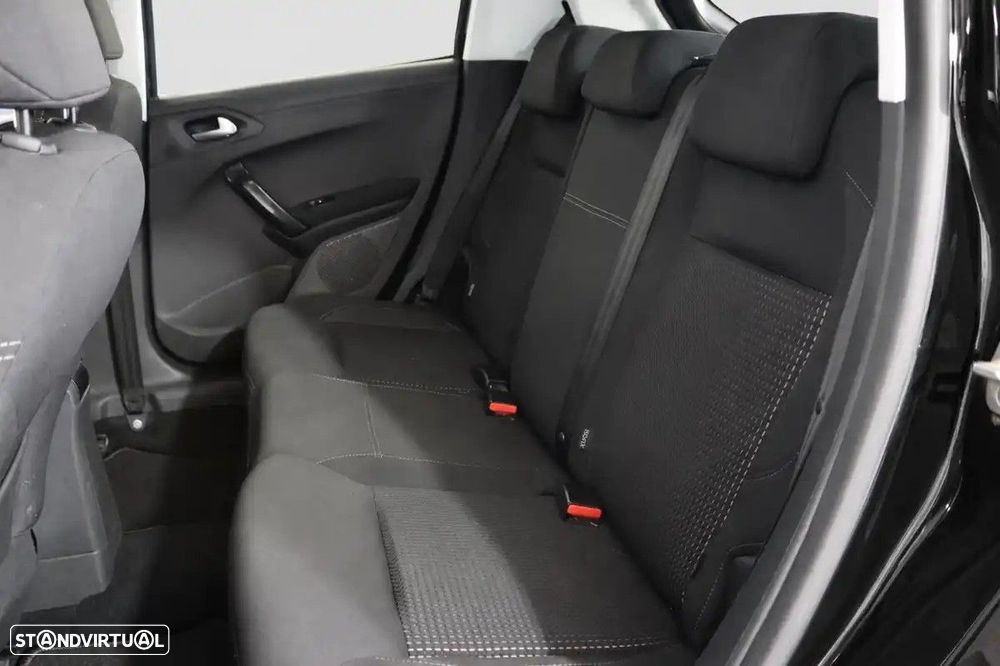 Peugeot 208 1.2 PureTech Allure - 14