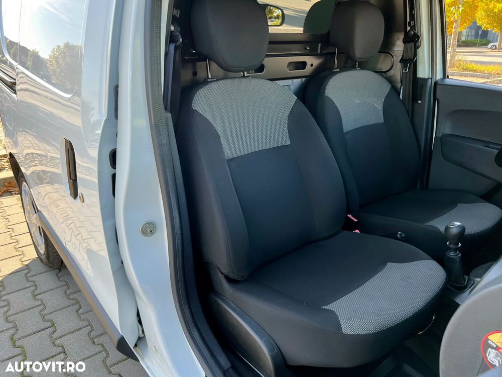 Dacia Dokker 1.5 Blue dCi Laureate - 13