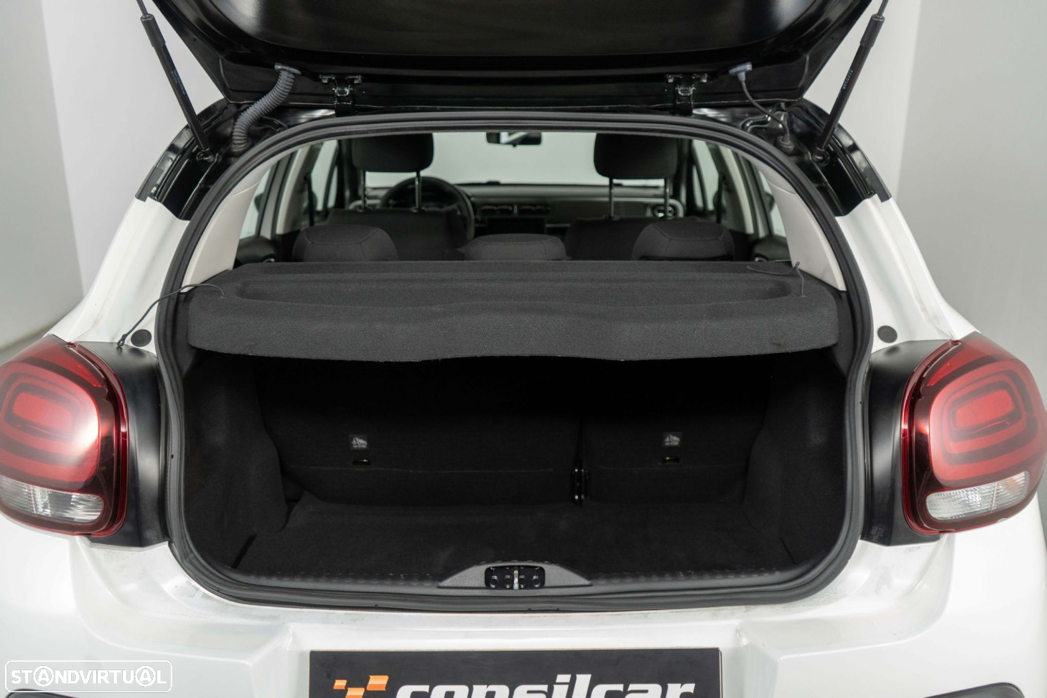 Citroën C3 1.2 PureTech C-Series - 11