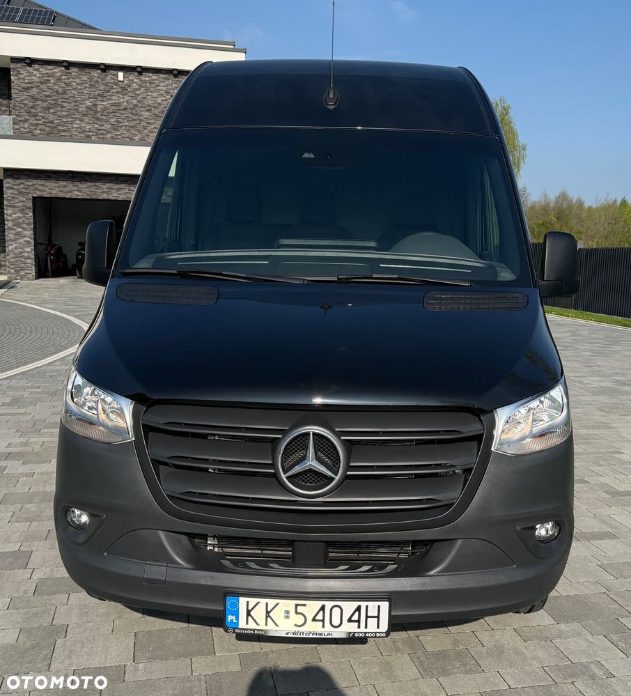 Mercedes-Benz Sprinter - 10