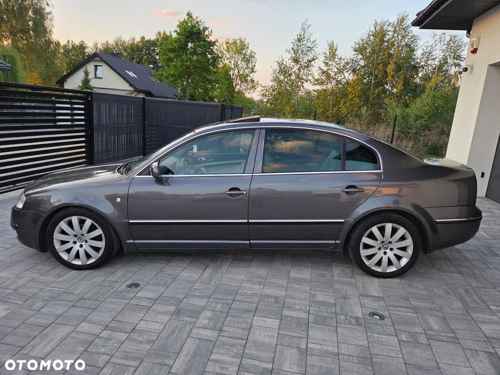 Skoda Superb 2.0 TDI DPF Exclusive - 10