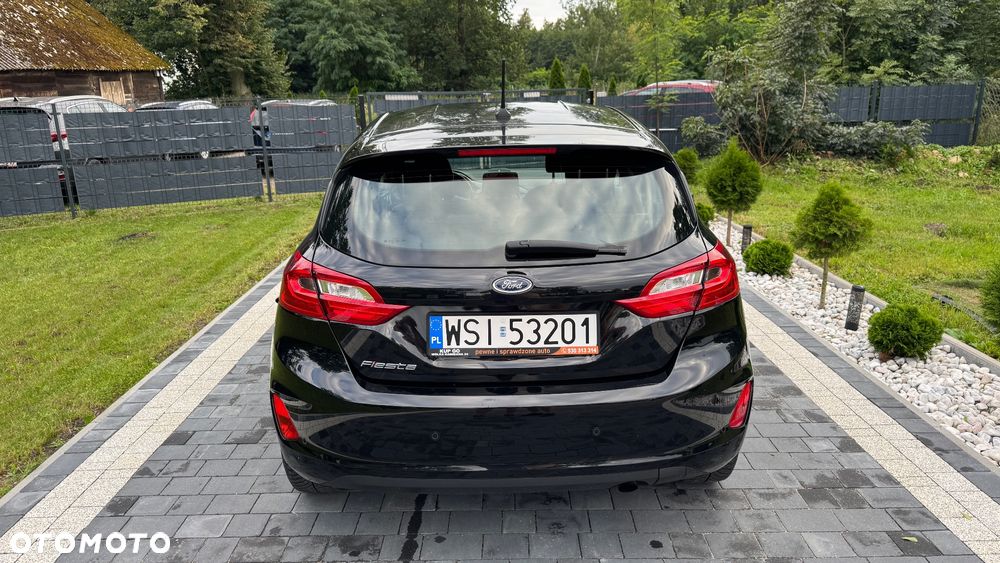 Ford Fiesta 1.0 EcoBoost Titanium - 11