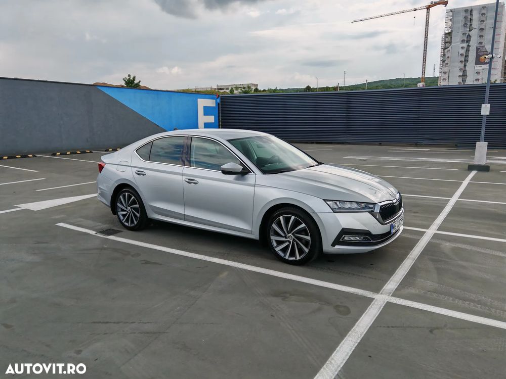 Skoda Octavia 2.0 TDI DSG Style - 2