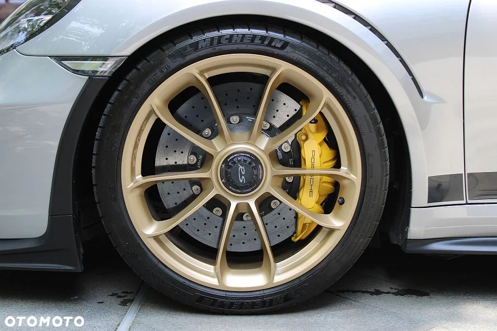 Porsche 911 GT3 RS - 6