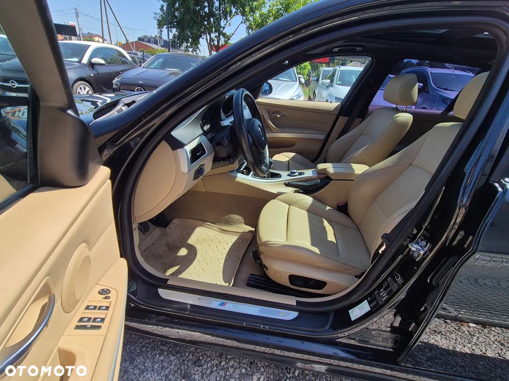 BMW Seria 3 - 24