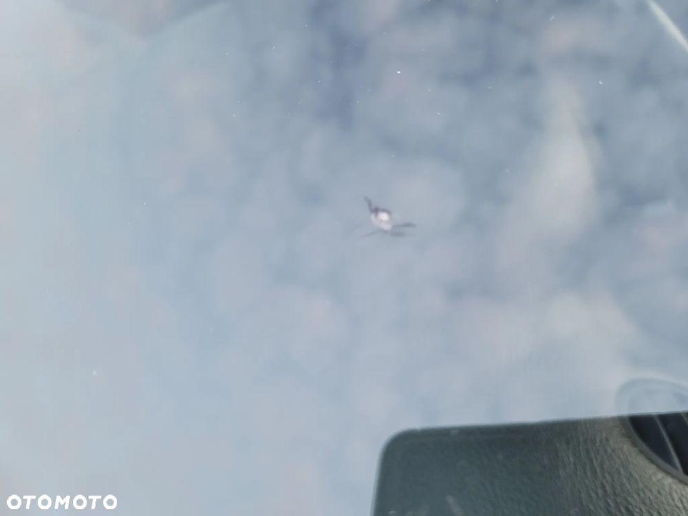 Toyota Avensis 1.8 VVT-i Sol - 20