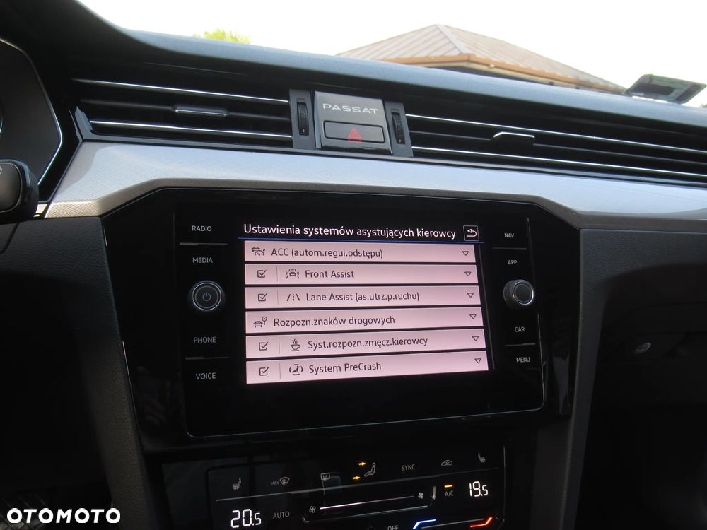 Volkswagen Passat 1.5 TSI EVO Business DSG - 23
