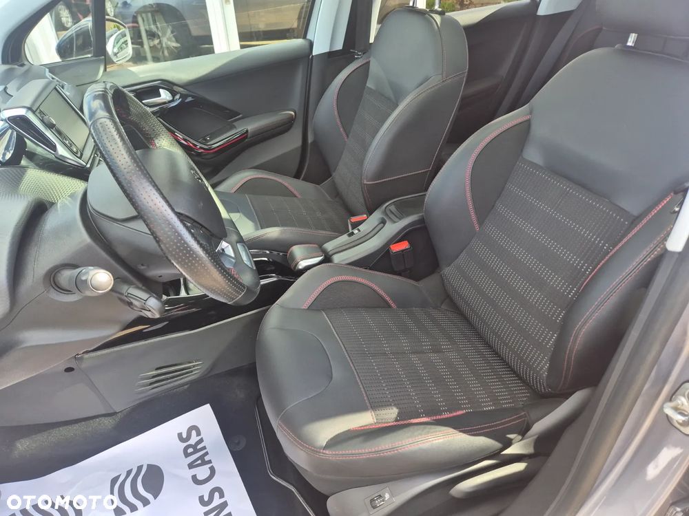 Peugeot 2008 PureTech 110 Stop&Start GT-Line Edition - 15