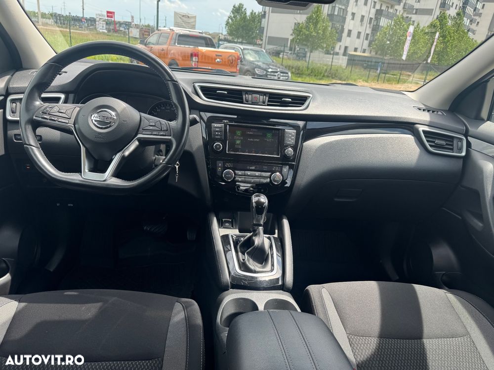 Nissan Qashqai 1.3 DIG-T DCT ACENTA - 21