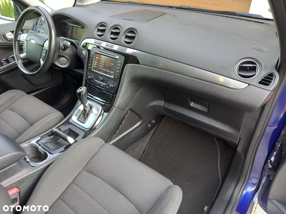Ford S-Max 2.0 TDCi DPF Titanium - 33