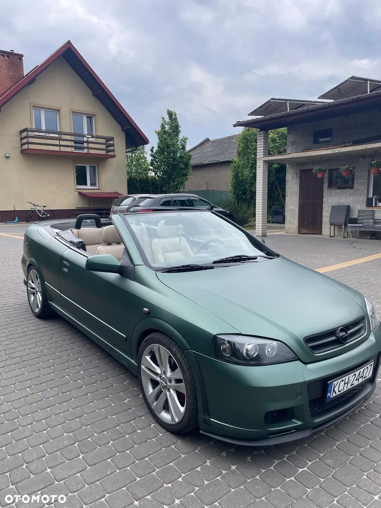 Opel Astra 1.8 Bertone - 21