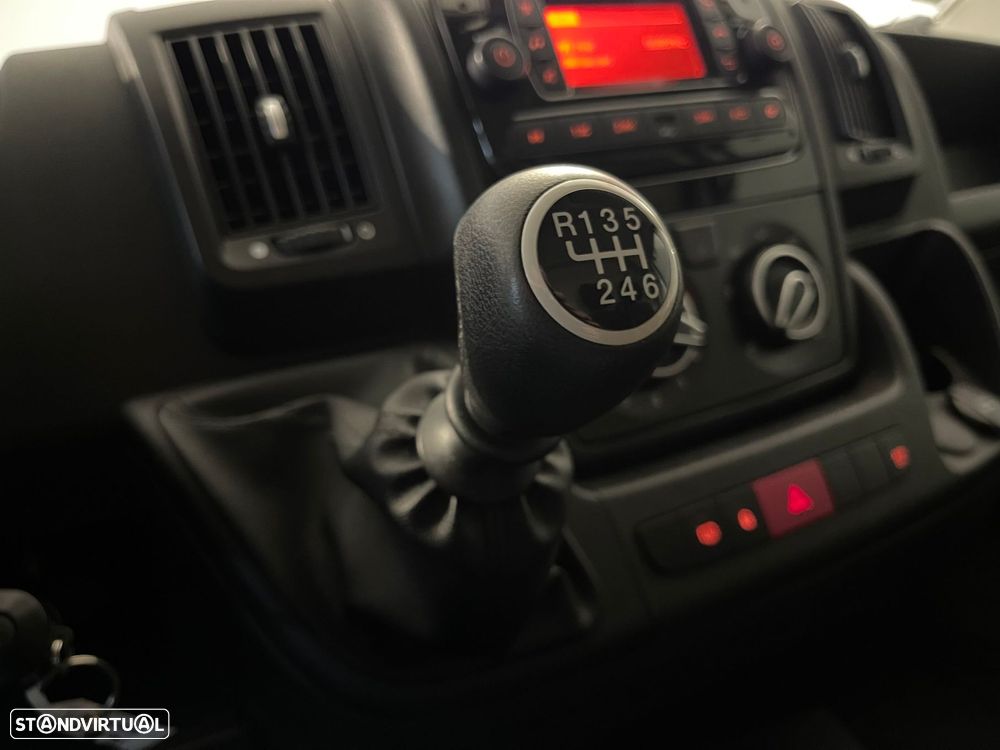 Peugeot Boxer 2.2 BlueHDi 335 L2 CD - 20