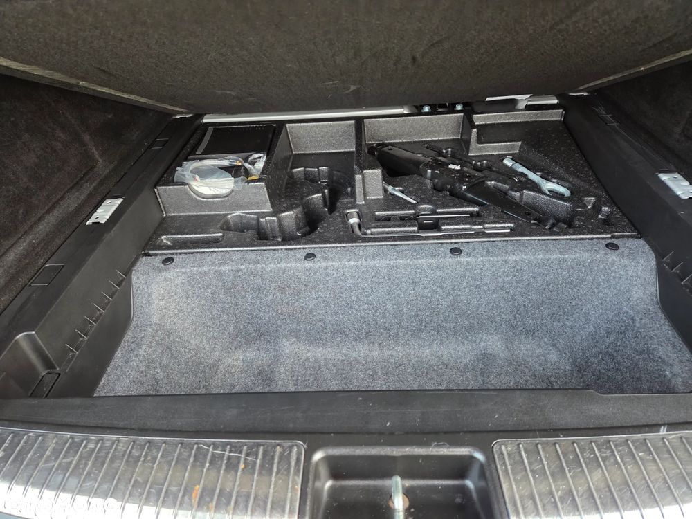 Mercedes-Benz ML - 19