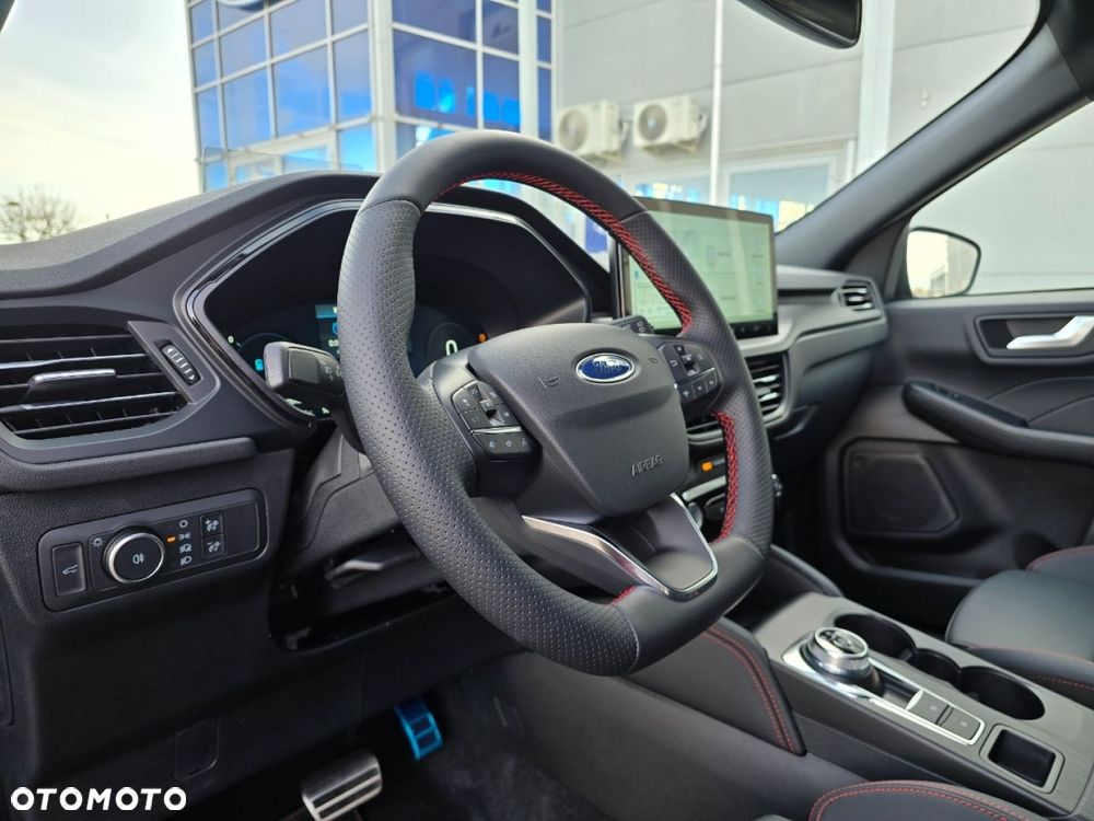 Ford Kuga - 14